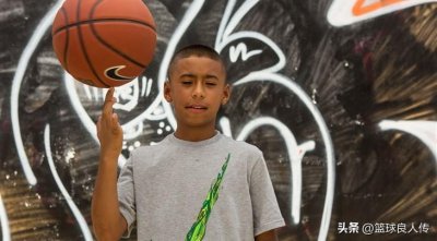 ​曾经的篮球天才少年竟沦落到无球可打，令人唏嘘
