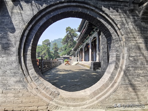山西交城卦山——爻峰挺秀，古柏参天