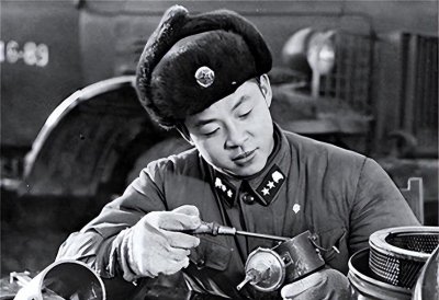 ​1962年雷锋因公牺牲，41年后鉴定人披露事故发生细节，让人心疼