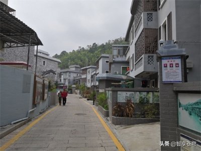 ​游东江纵队北上的沙鱼涌，看隐在山间的那片蓝海、沙滩和民宿