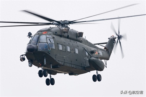 运输搜索巡逻突击样样精通，中国海陆空三军均有装备的直-8直升机