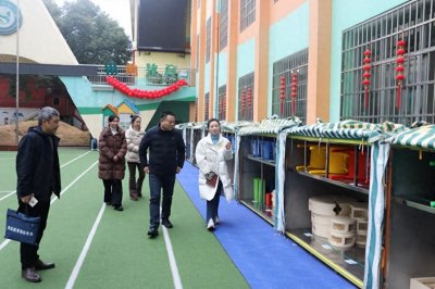 ​县教育局领导深入澧县澧州幼儿园开展开学督导工作