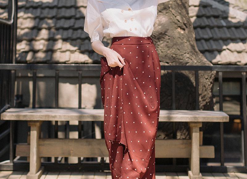 陈伟霆娜扎，娜扎陈伟霆身穿情侣装登上杂志封面