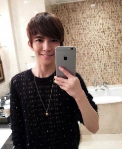 ​郭敬明晒亿万豪宅内部装修，奢华程度堪比小时代！