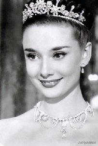 ​传奇最美丽女人——奥黛丽赫本的一生