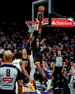 ​太阳加时险胜，马刺被绝杀，NBA西部最新排名，8到11名差1.5胜场