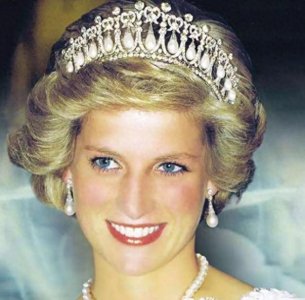 ​戴安娜被评为“最诱人”王妃，凯特在专业人士眼中长得不如梅根