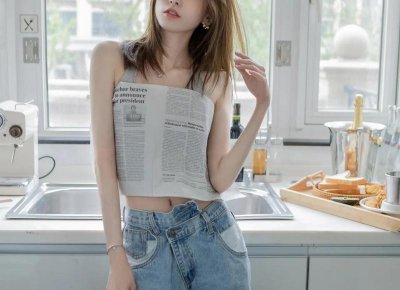 ​异性好友避开谈论女朋友