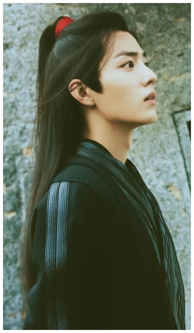 肖战高清无水印手机壁纸，可甜可盐，真是一个宝藏男孩！