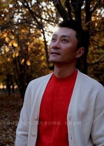 ​还记得《再见爱人》里的章贺吗？