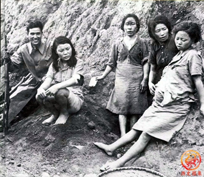 日军设立的慰安所老照片：图四是被解救的慰安妇，图十日军很无耻