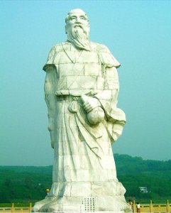 ​名字改了一个“千”字，竟活到800岁，一生传奇，你知道他是谁吗