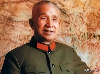 ​36位军事家，少奇同志为什么没进名单？这是疏漏吗？