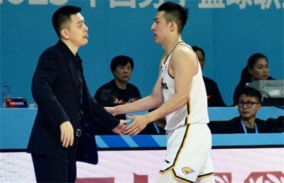 ​付豪怒喷裁判吃T始末，争议判罚背后，三个“前因”不容无视