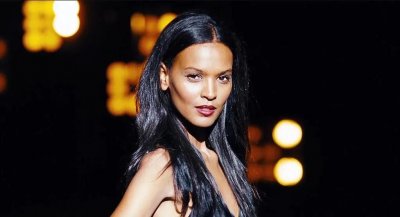 ​沙漠之花——从牧羊女到世界名模，她拯救了1.3亿女性