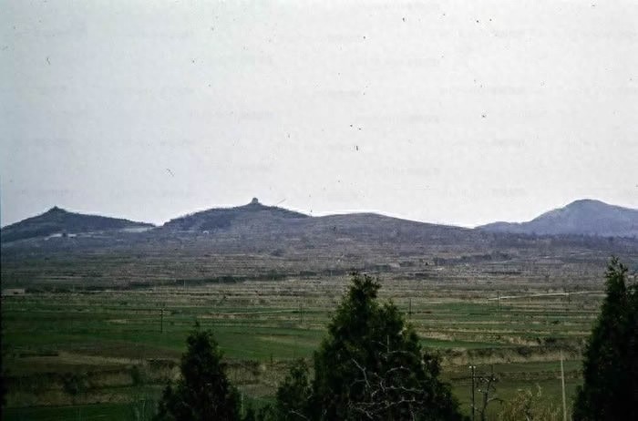 80年代乾陵：专家称地宫至少有500吨文物，郭沫若提议发掘被否决